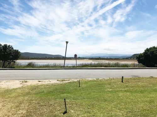 Sedgefield Lagoon Hideout - Kingfisher Drive