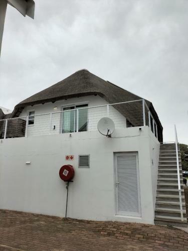 Modern 2 Bedroom Apartment In St Francis Bay