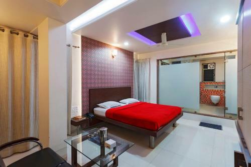 Hotel Vrindavan Deluxe Kolhapur