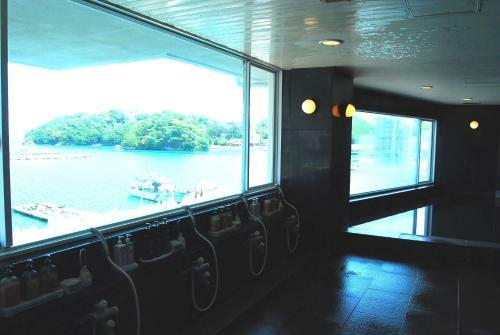 Izumigo Toba Dog Paradise Hotel