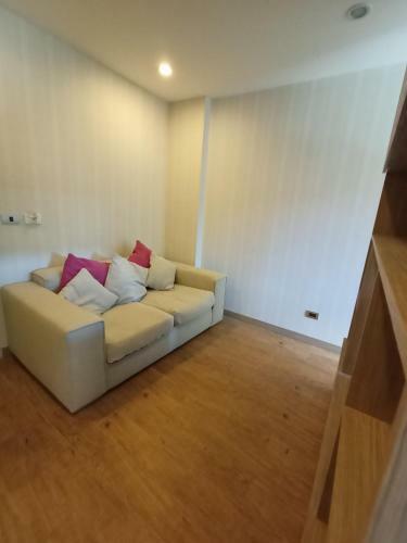 Apartamento Condotel Buri. Chalong