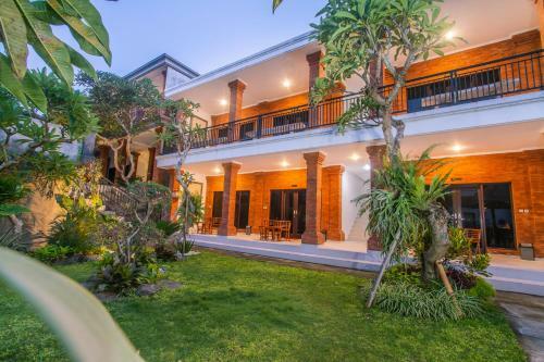 Hostal Ratna Guest House