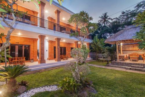 Hostal Ratna Guest House