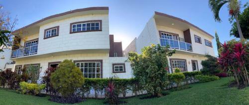 Quinta Do�a Carlota