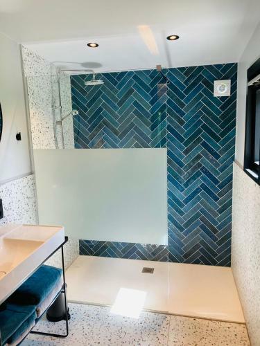 � Nano Glamping