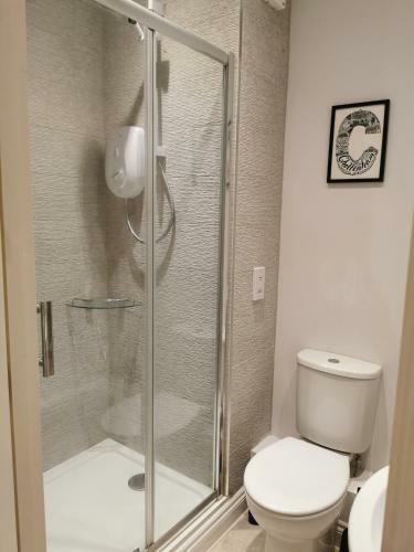 Axiom Apartment - Beautiful Stylish 2 Bed.