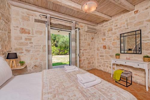 Villa Rizolia Epta By Villa Plus