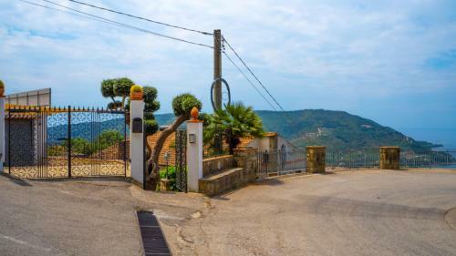 Hostal Castellabate Apartments Camere