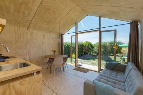 Apartamento Wikkelhouse, Kon. Emmaweg 6 Vrouwenpolder