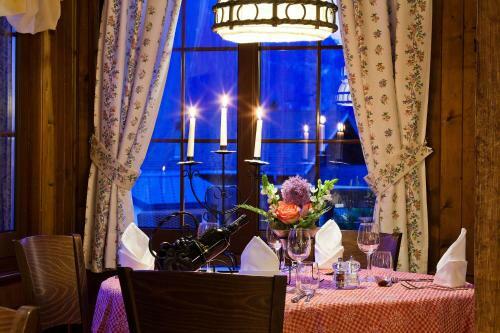 Hotel H�tel Aux Mille Etoiles