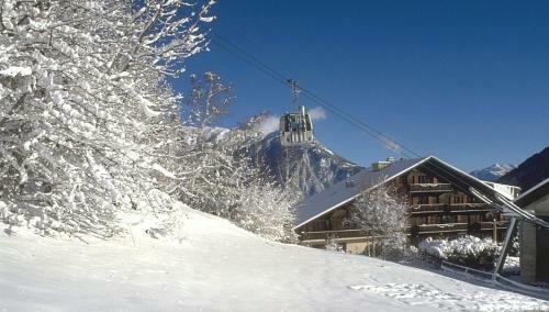 Hotel H�tel Aux Mille Etoiles