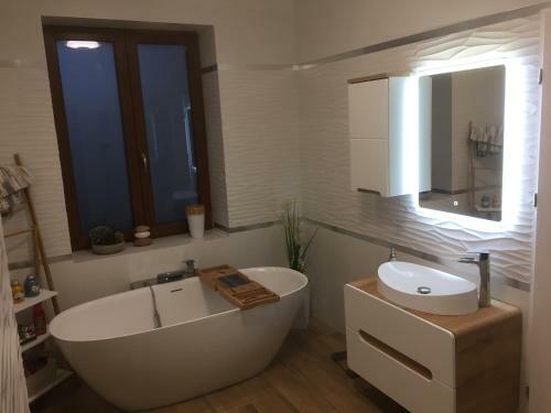 Villa Bia?y Dom Na Mazurach