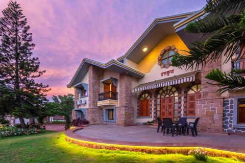 Villa Stone Mansion By Excellence
