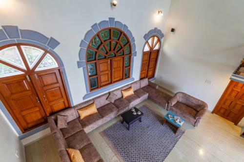 Villa Stone Mansion By Excellence