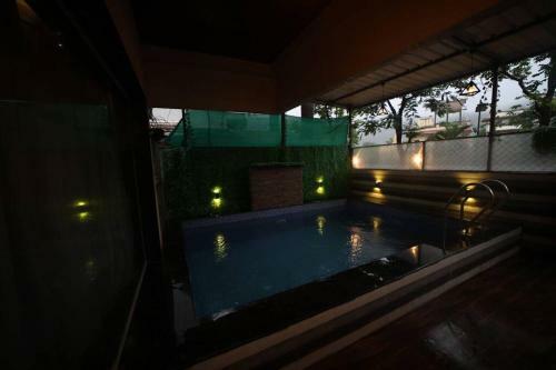 Yashveera Villa 4 Bhk With Pool