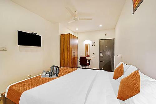 Fabhotel Namadhu Illam