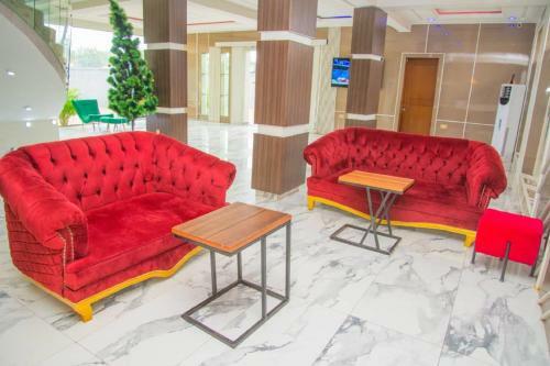 Tnk Hotel