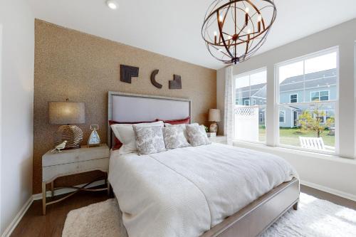 Bayside Resort -21408 Sweetwater Square