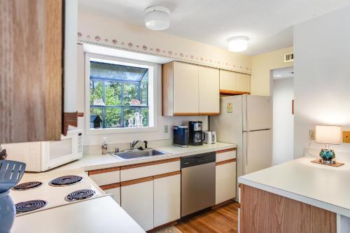 Sea Colony --- 9707 Evergreen Way