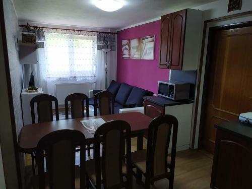 Apartm�n U Ren?i