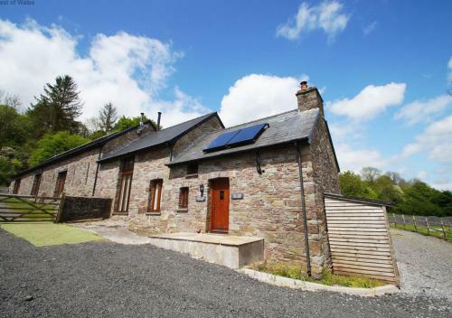 Group Accommodation In The Brecon Beacon