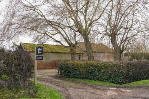 The Stables At Wash Farm For 3, With Wood Burner