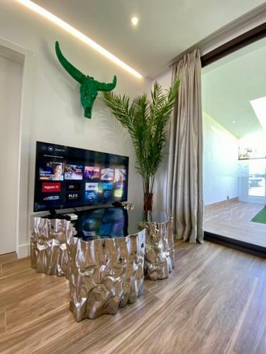 Vista Lago Ville