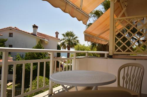 Niki Sea Side Maisonette, Nikiti