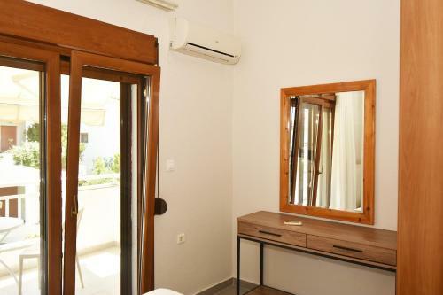 Niki Sea Side Maisonette, Nikiti