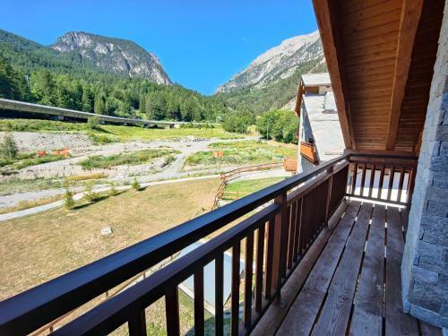 Apartamento Hostdomus - Wood Loft