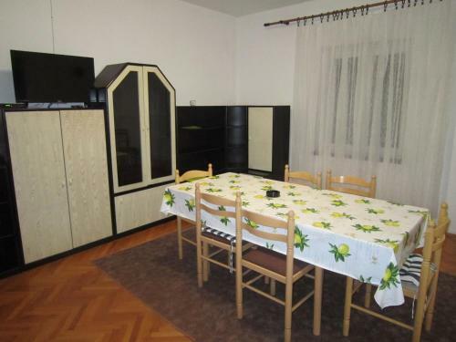 Large Holiday Home In Pag Dalmatia, Croatia