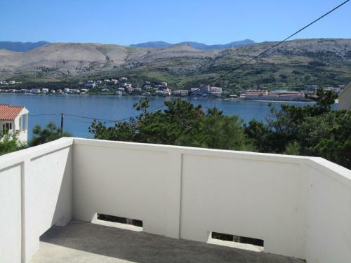Large Holiday Home In Pag Dalmatia, Croatia
