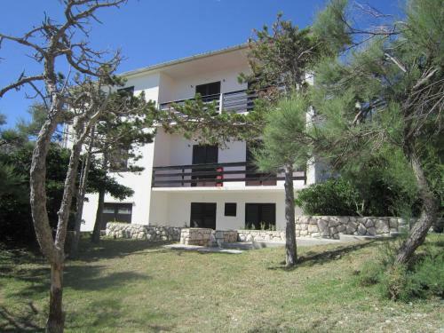 Large Holiday Home In Pag Dalmatia, Croatia