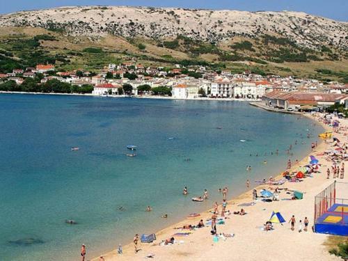 Large Holiday Home In Pag Dalmatia, Croatia