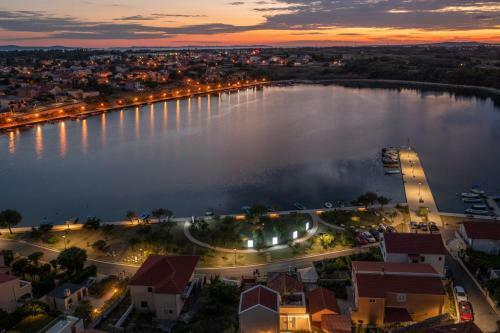 Villa Arca, Sea View/sauna/open/closed/heated Pool
