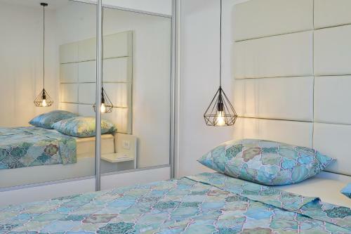 Apartamento Villa Div With Pool