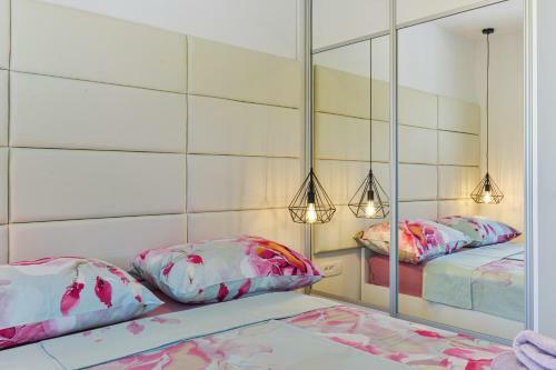 Apartamento Villa Div With Pool