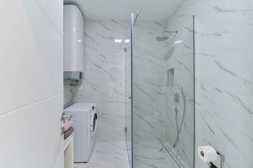 Apartamento Villa Div With Pool