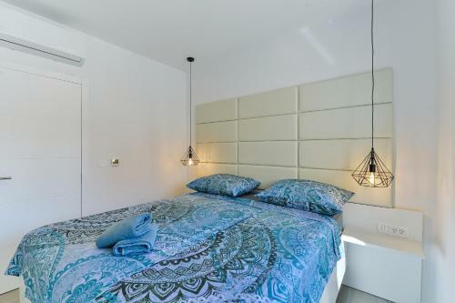 Apartamento Villa Div With Pool