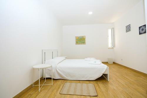 Hostal R - Casa Do Moinho Guesthouse