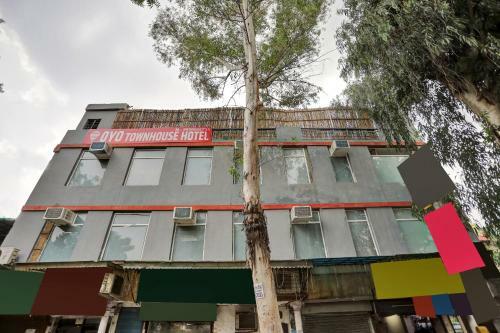 Hotel Oyo Townhouse 433 Jps