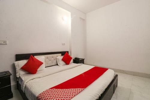 Hotel Oyo Flagship 61218 Silver Palace