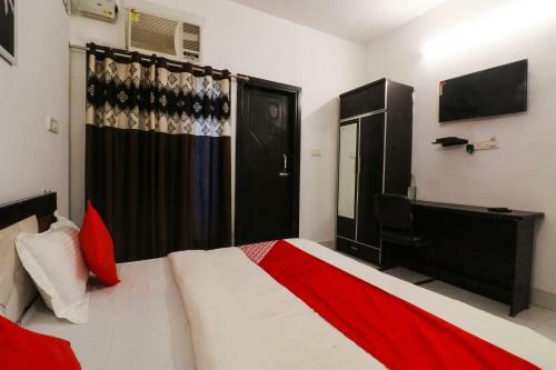 Hotel Oyo Flagship 61218 Silver Palace