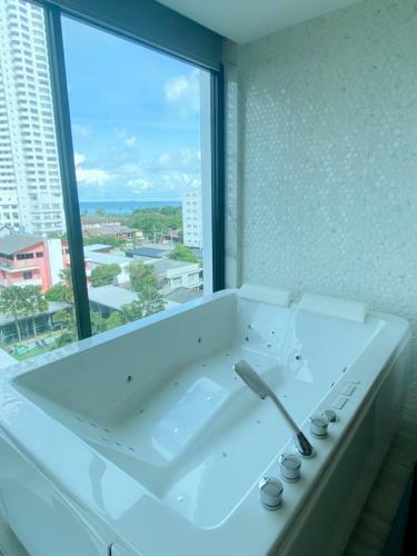 The Tj Hotel Jomtien