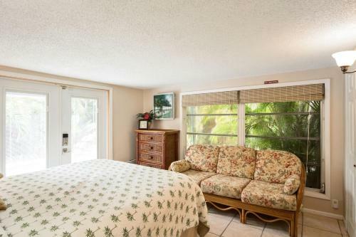 Twin Palms: A Chef's House Close To Beach * Super Kid Friendly