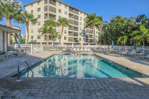 Apartamento Estero Cove 243 Condo