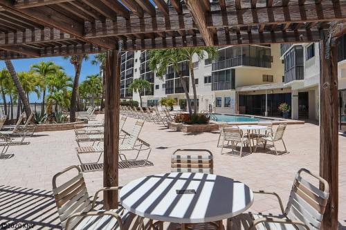 Apartamento Carlos Pointe 112 Condo