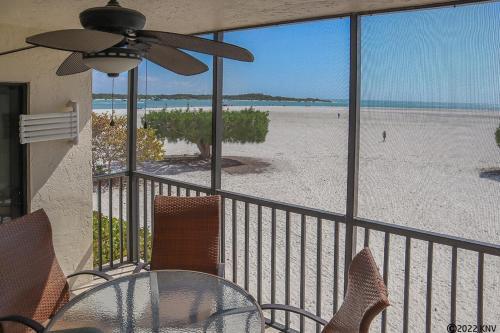 Apartamento Carlos Pointe 112 Condo