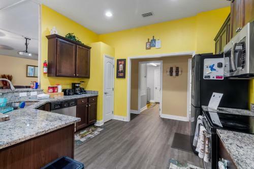 Florida Getaway: 4/3hm ?15ft Swimspa?near Beaches