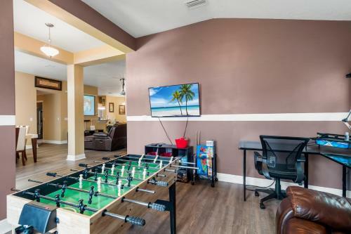 Florida Getaway: 4/3hm ?15ft Swimspa?near Beaches